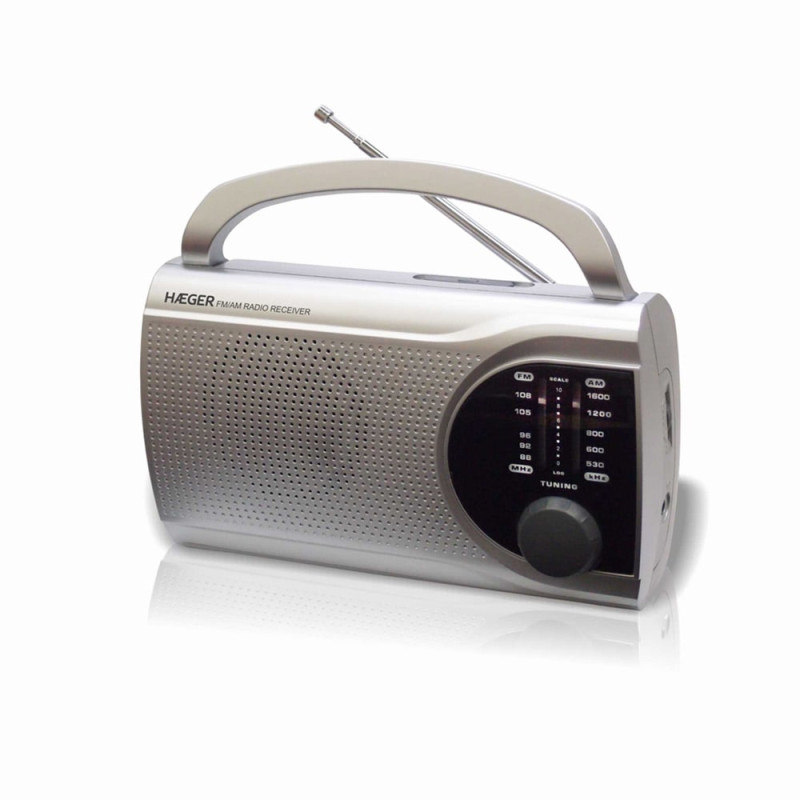 RADIO PORTATIL RED HAEGER PRBIB004B AM/FM RADIO PORTATIL RED HAEGER PRBIB004B AM/FM